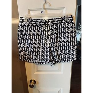 Talbots Twill Women's Shorts Black and White Size 8 Hula Dancer‎
